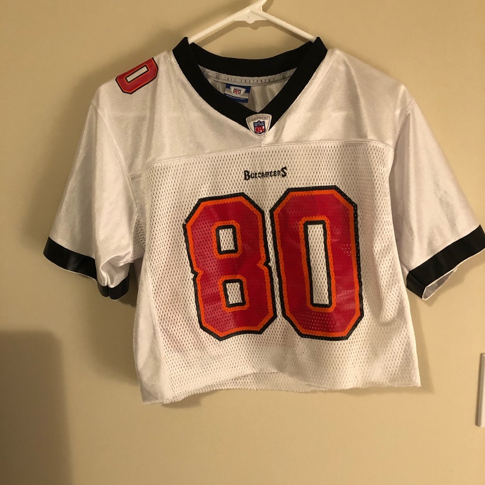 Like new cropped jersey (cropped myself)